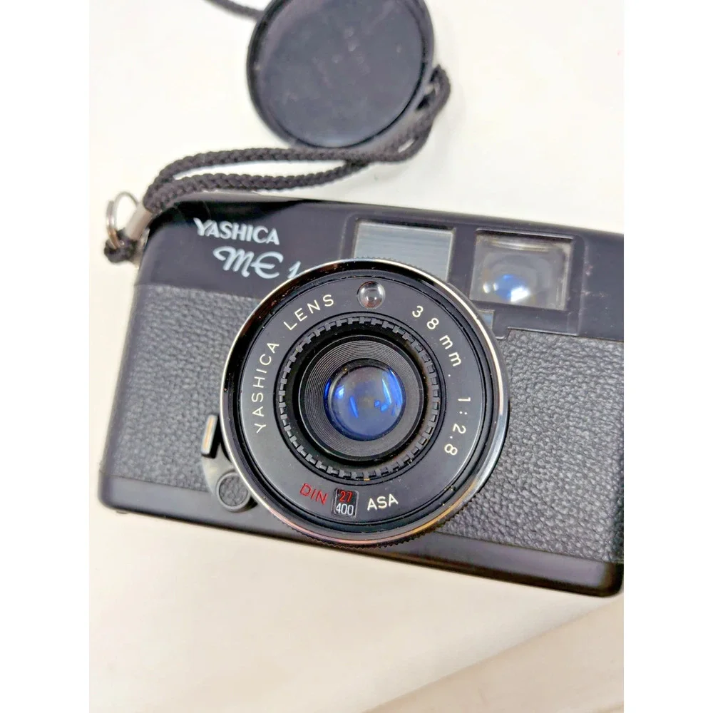 Yashica ME-1 35mm Vintage Film Camera 38mm f2.8 Lens Point&Shoot .